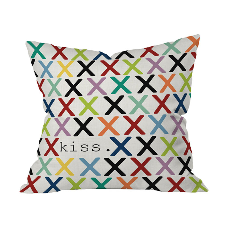 Coussin extérieur Sharon Turner Kiss, 18 po x 18 po