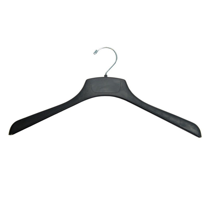 Cintre en plastique plat 18 pouces