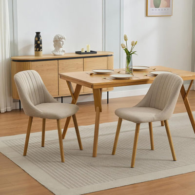 Ensemble de chaises de salle à manger rembourrées modernes de 2/4, support de dossier ergonomique et capacité de poids de 300 lb avec pieds en chêne