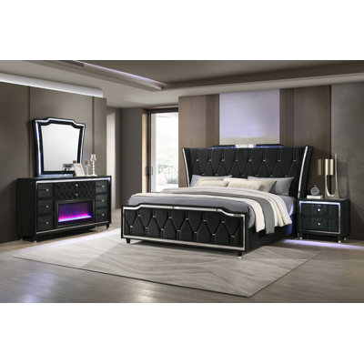 Schum 4-Piece Eastern King Bedroom Set Black