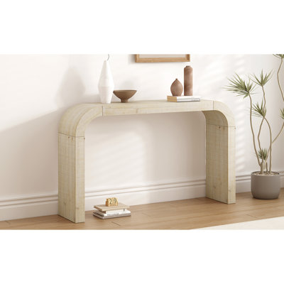 Console de 52 po en bois avec bord incurvé, texture naturelle, parfaite pour les vestibules et les salons