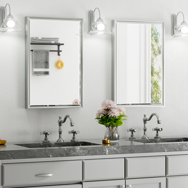 Miroir de salle de bain mural Lohoski, Argent, 24" x 16"