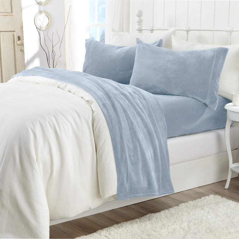 Pearl Blue Queen Velvet Plush Microfiber Sheet Set