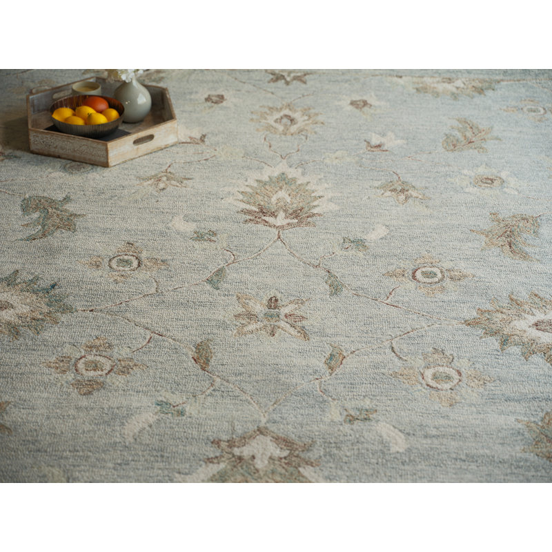 Elegance hand-tufted New Zealand Wool Light Blue Area Rug, 8'X10'
