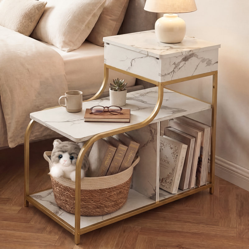 Table de bout de 25,6 po avec espace de rangement et station de charge; 1 port USB et 1 port de type C, 2 prises de courant alternatif; Peut accueillir un chat commun