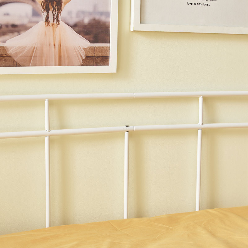 Tuna Modern Daybed Frame, White