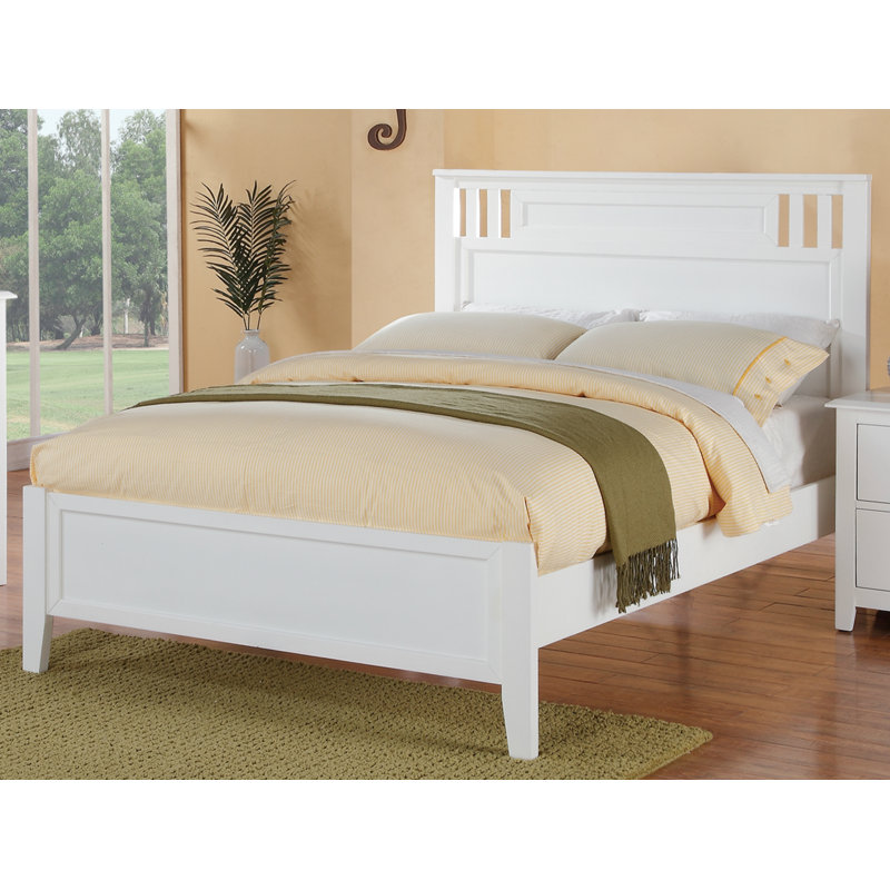 Robbyn Standard Bed, White, Full