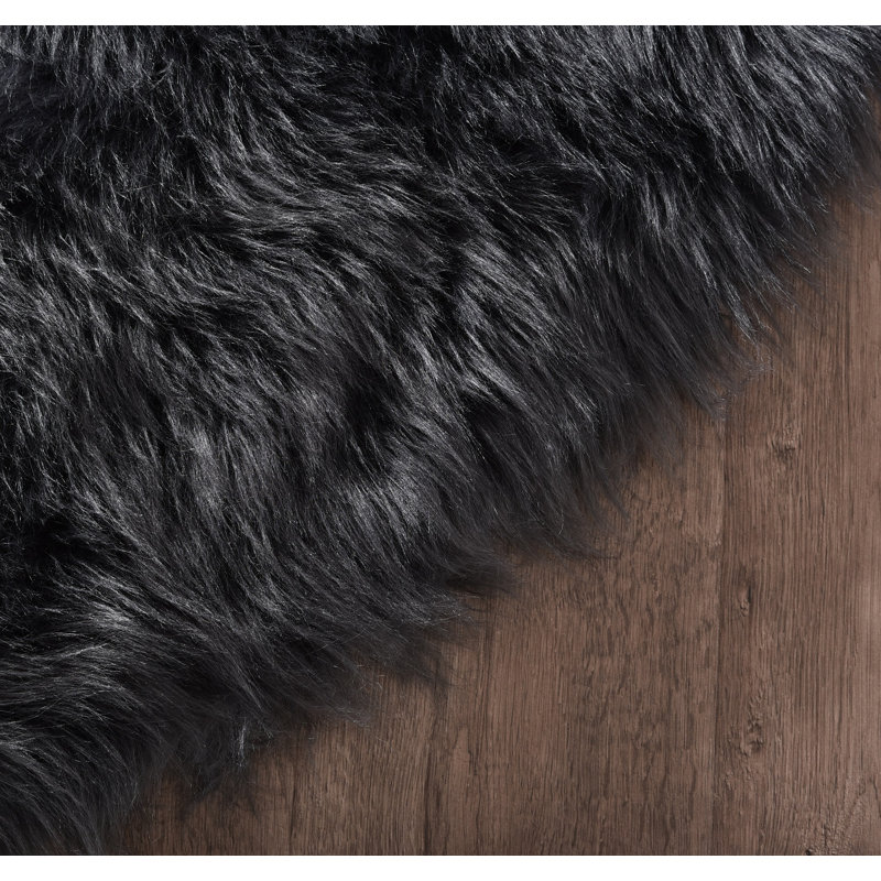 Tapis gris foncé à poil long Macie-Rae, Rond 6 pi