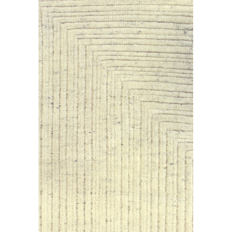 Pyramid Wool Geometric Area Rug in Ivory/Oat, Rectangle 9'11" x 14'