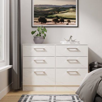 Beraud 110cm W 6 - Drawer Chest of Drawers