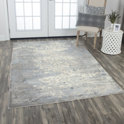 Carey Floral Indoor Rug