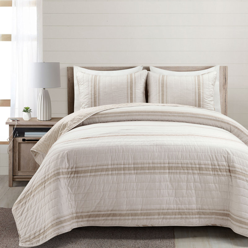 Gilroy Farmhouse / Country Cotton Striped Quilt, King Quilt + 2 Shams, Neutral
