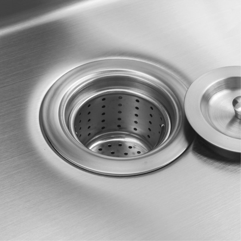 Évier de cuisine en acier inoxydable de qualité supérieure avec des fonctionnalités avancées pour une fonctionnalité optimale