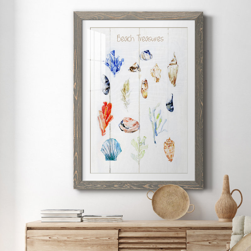 Beach Treasures - Imprimé, H 44 po x l 31 po x P 1 po, Cadre en papier gris