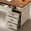 Bureau haut de gamme de luxe-134099496