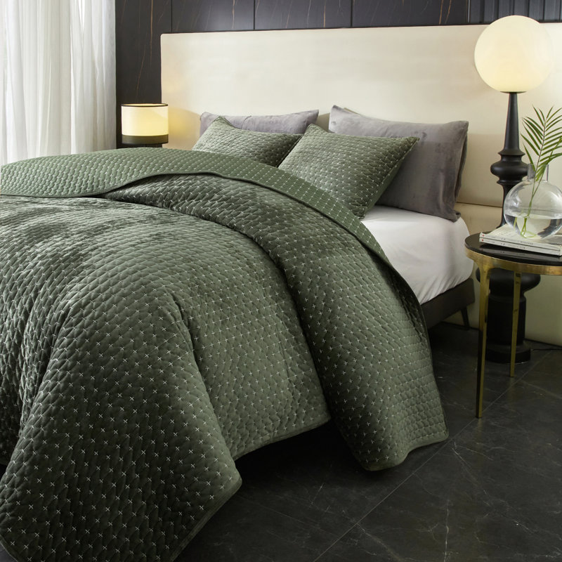 Velvet Quilt Set with 2  Pillow Shams, King Quilt + 2 King Shams, Army Green Geometric
