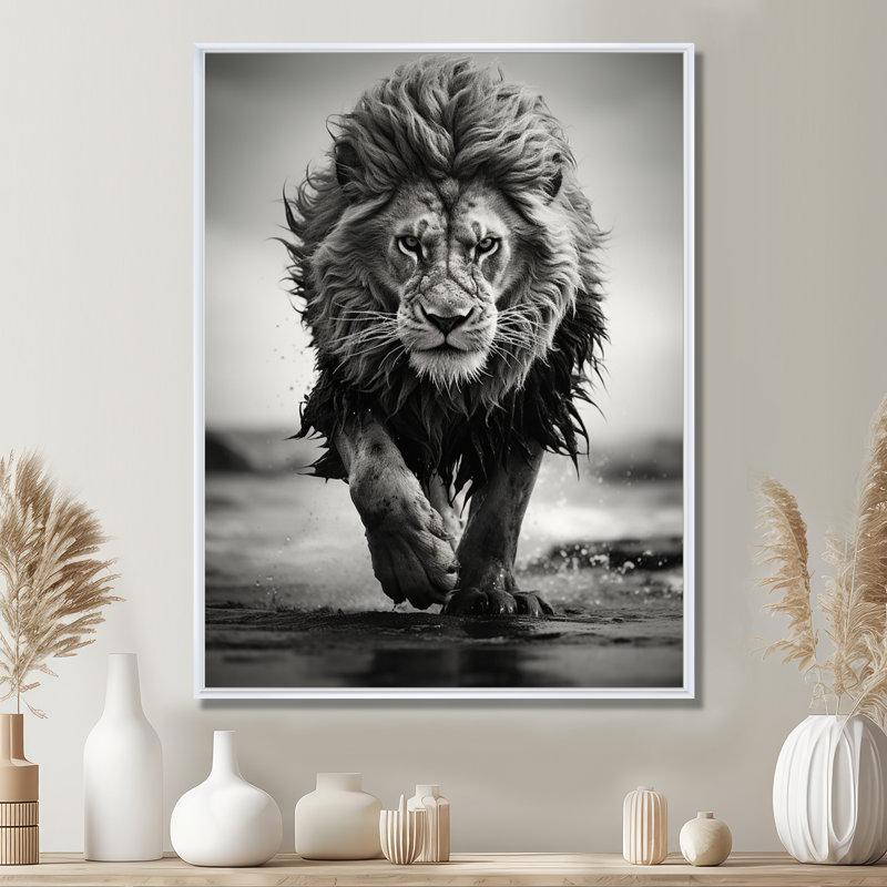 Lion noir et blanc qui court en Afrique - Art mural grand lion, H 44 po x l 34 po, Blanc