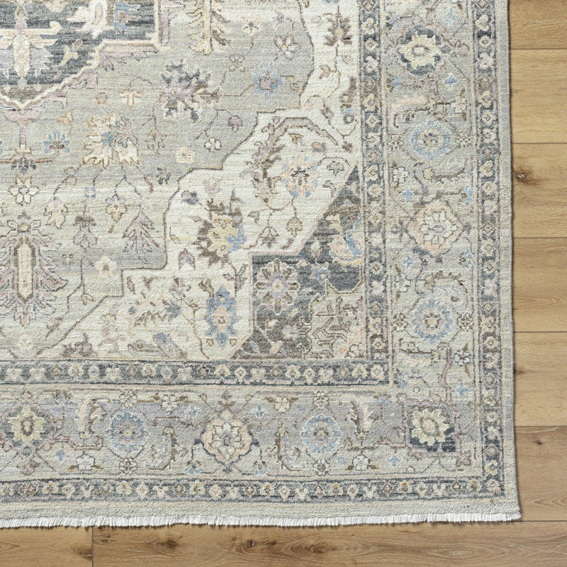 Amanat Wool Area Rug, Rectangle 6' x 9'