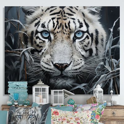" Tiger Mysterious Watcher II "