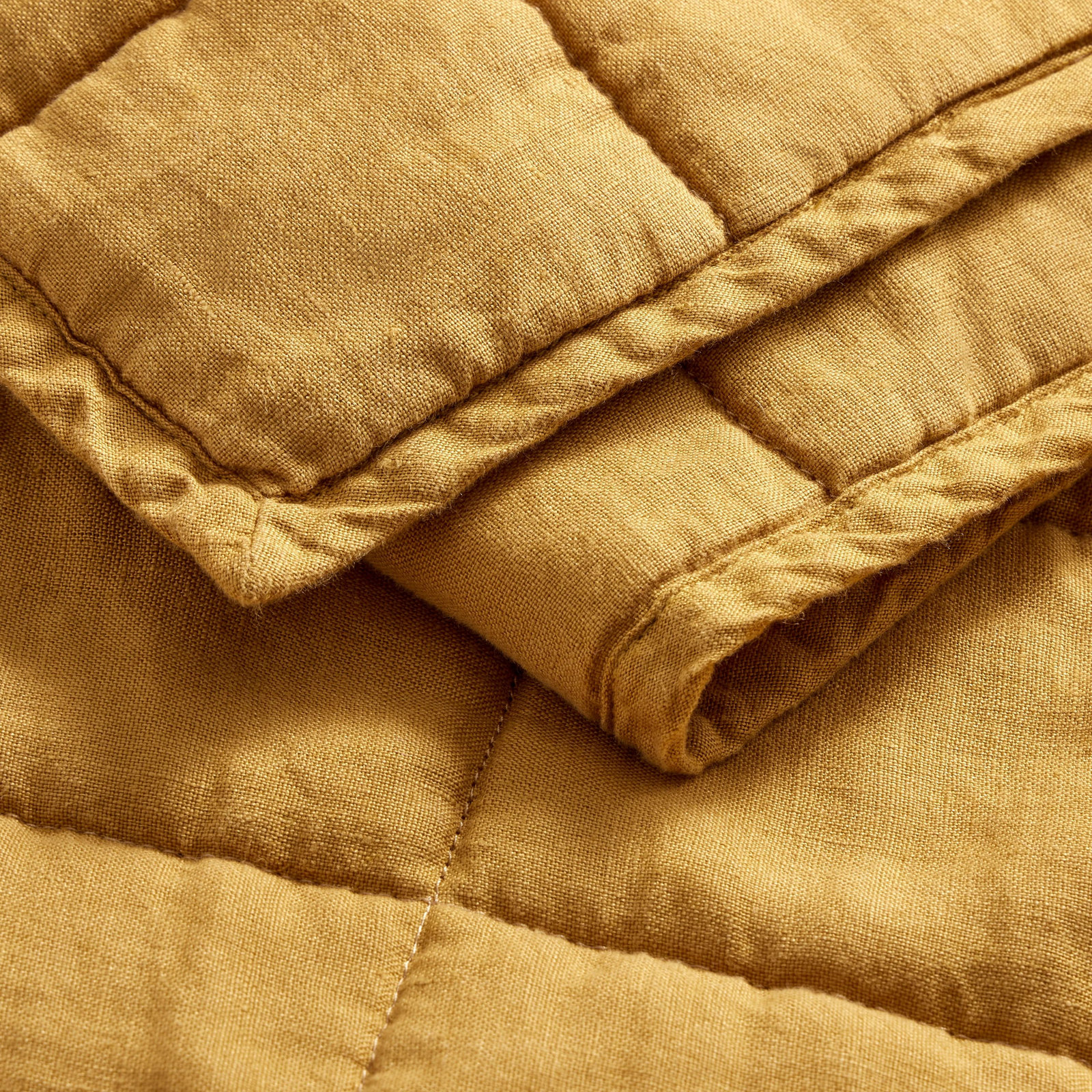 Ester Percale Quilt Set, Mustard, King Quilt + 2 King Shams