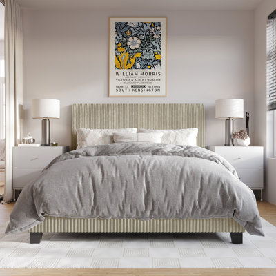 Lit tapissier en velours Pravesh