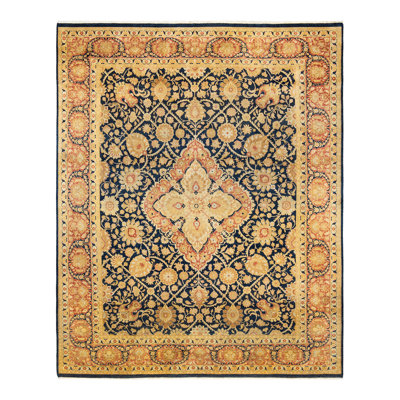 Classic One-of-a-Kind 7' 10" X 9' 10" Hand Knotted Area Rug