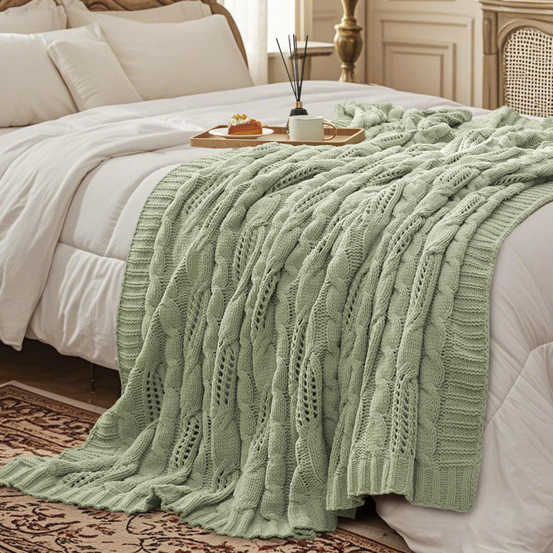 Jeté Elegant Chenille, L 60 po x L 80 po, Vert sauge