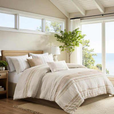 48f-f3cf-afc69 Comforter