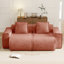 2 canapés rouges en velours, soutenus par une mousse haute, et dotés d'un bord français modulaire pour un canapé Heavenly Home Comfort avec passepoil, aucune expérience d'assise luxueuse