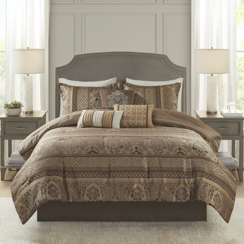 Édredon grand 7 pièces - brun / or, coussins décoratifs inclus, motifs enchanteurs, Queen Comforter + 6 Additional Pieces