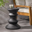 Table d'appoint en béton léger - Conception simple, finition noire, l 15,75 po x P 15,75 po x H 20 po, aucun assemblage requis, détails fabriqués à la main