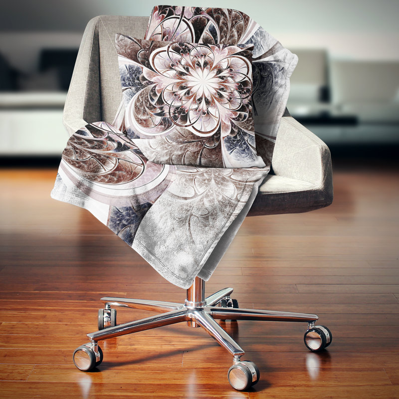 Fleur fractale scintillante bleu clair - coussin imprimé floral, 18 po x 18 po, Coussin décoratif