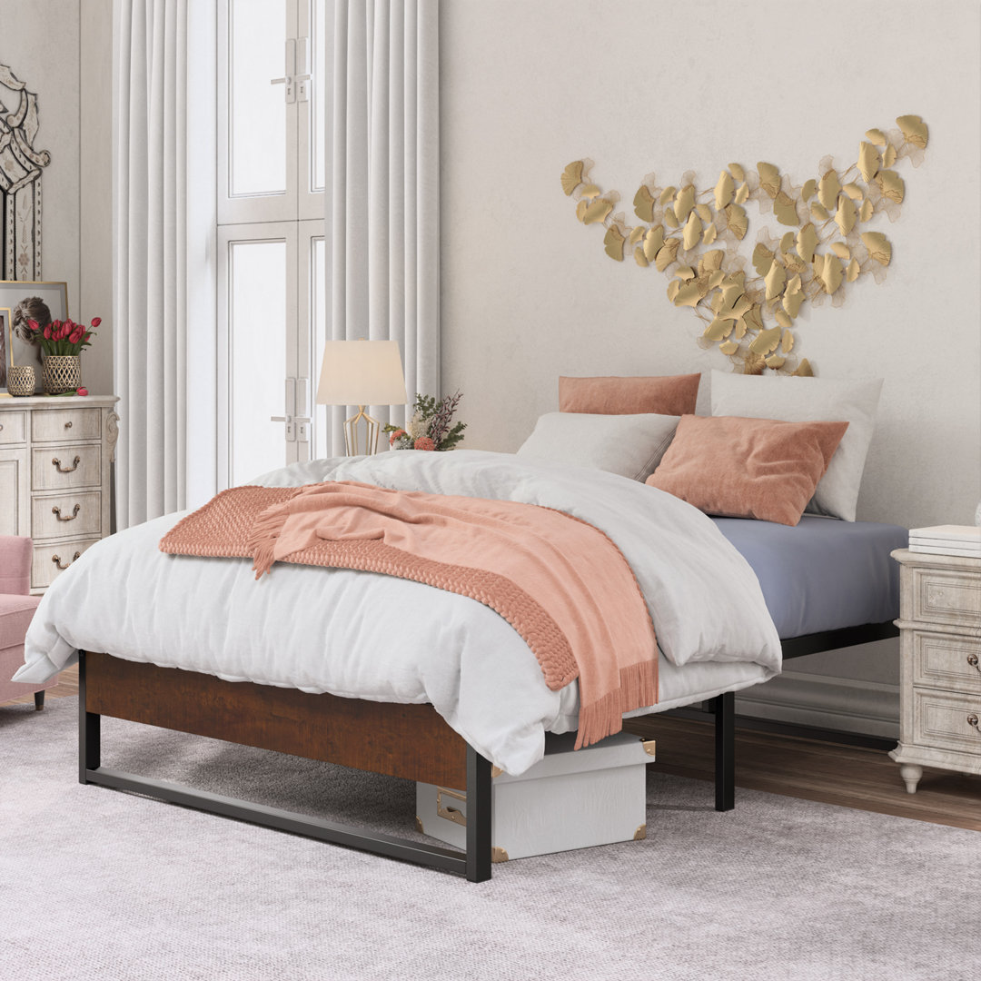 Benjamen Platform Bed 17 Stories 