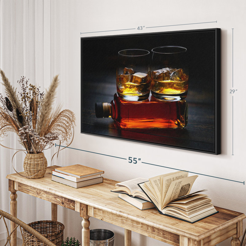 «Full Whiskey Bottle Canvas Print», H 29 po x l 43 po