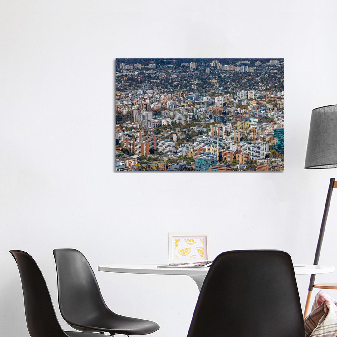 Santiago Apartment Skyline von Alex G Perez - Galerie-verpackte Leinwand Giclée auf Leinwand