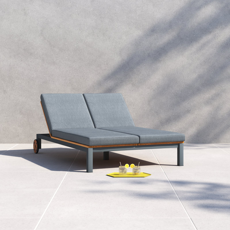 Eastford Steel Outdoor Lounge Chair, Gray