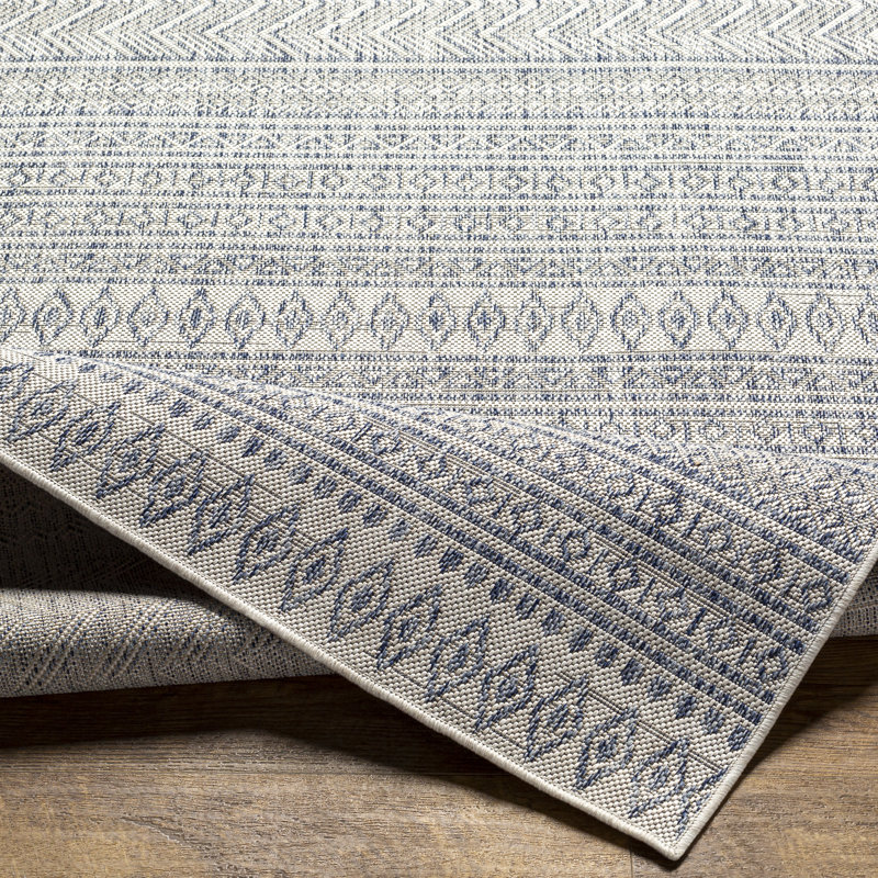 Mendota Machine Woven Moroccan Area Rug, Square 6'7"
