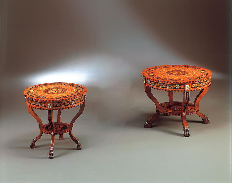 Maggiolini End Table