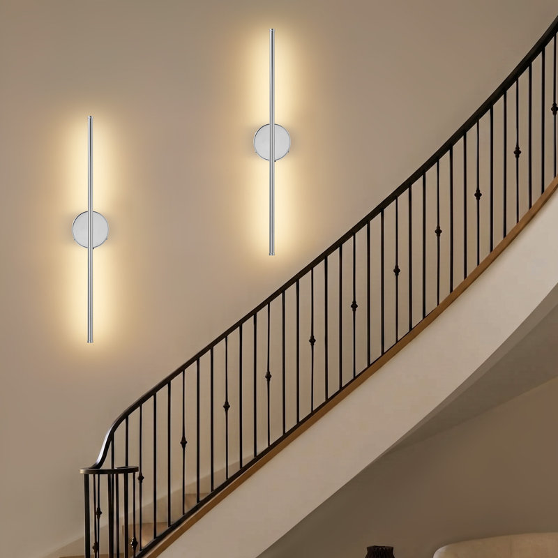 Ensemble de 2 appliques murales rechargeables 28 po avec télécommande, à intensité variable / 3 000 K, blanc chaud / rotation réglable à 350 °