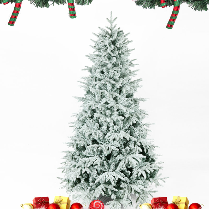 Sapin de Noël enneigé et givré 82,6 po