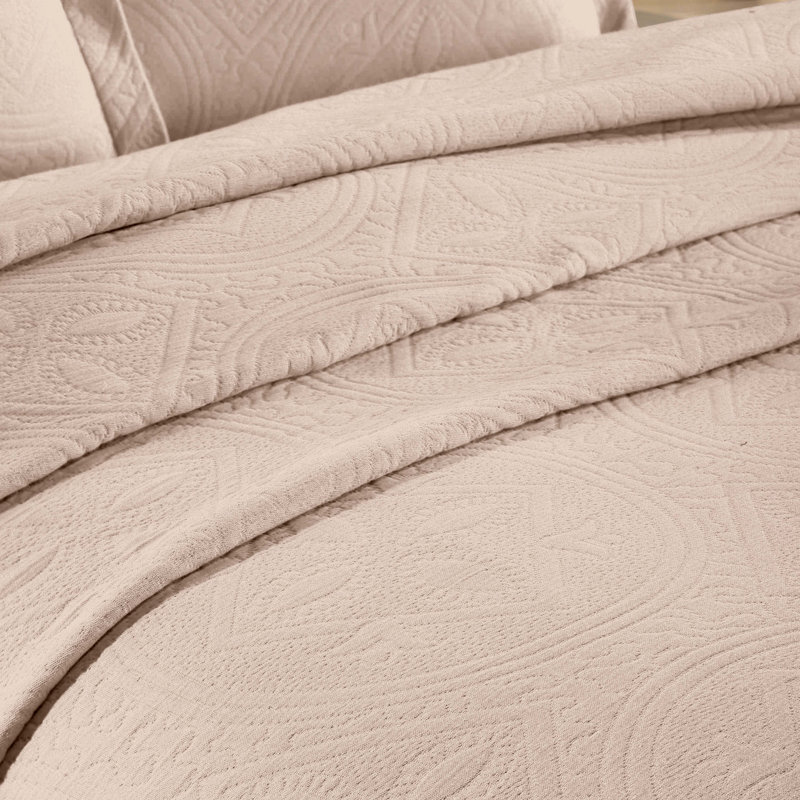 Scotia 100% Cotton Jacquard Matelasse Celtic Circle Bedspread Set, King Bedspread + 2 Shams, Bisque