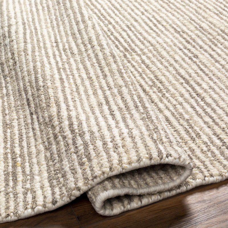 Totenham Wool Area Rug in Cream, Rectangle 8' x 10'