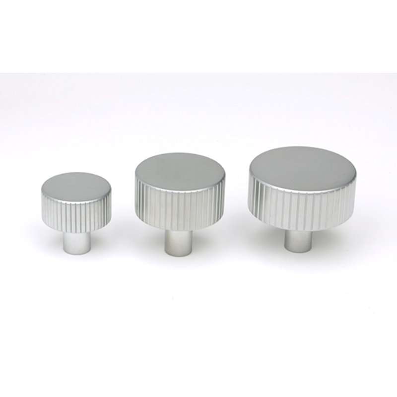 Round Knob, Satin Chrome, 4 cm