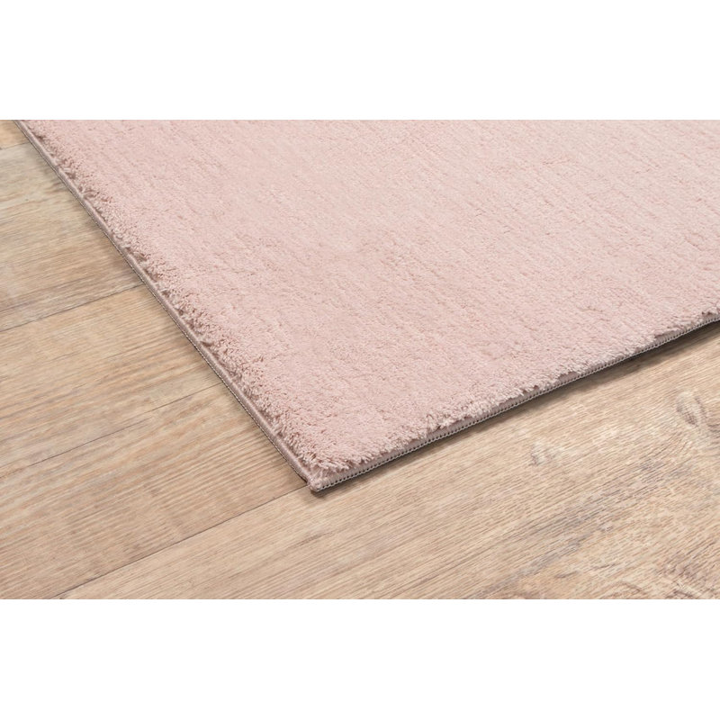 Machine Tufted 220cm X 160cm Area Rug