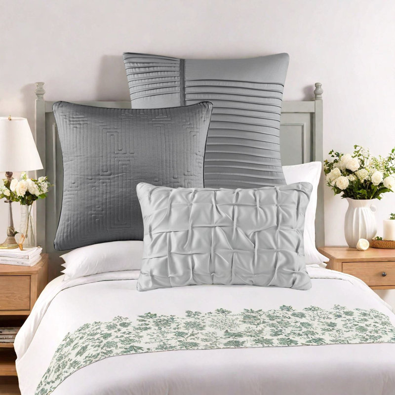 Luxurious Queen Bedding Sets, Polyester Jacquard, Geometric Elegance For Home
