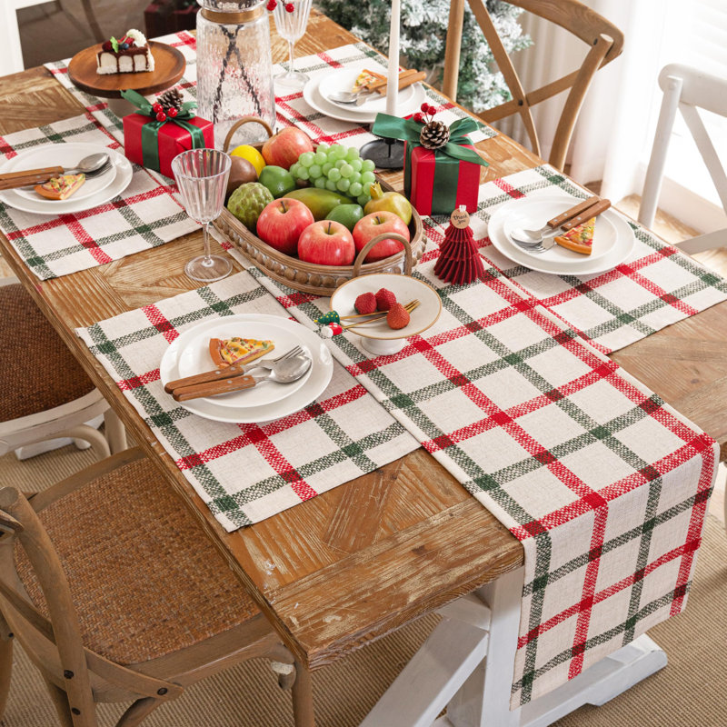 Chemin de table décoratif