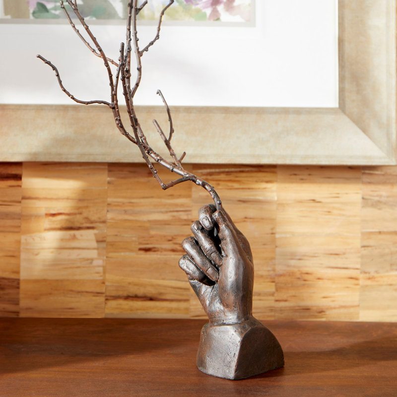 Dorothy Sculpture