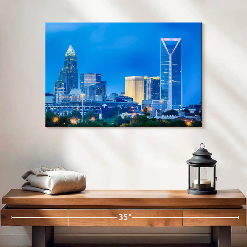Kavia Charlotte City Skyline, H 16 po x l 24 po