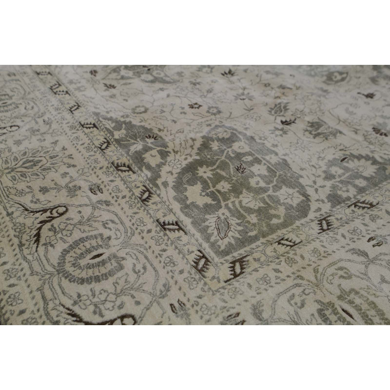 Tapis ivoire et ivoire noué à la main de haute qualité