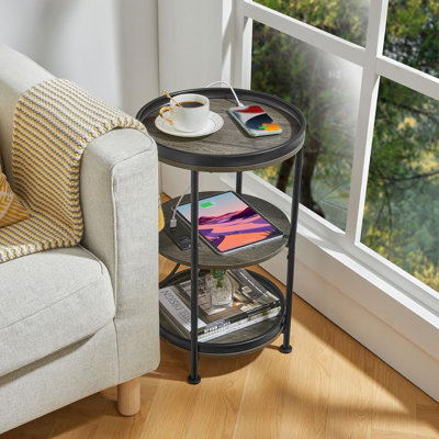 Table d'appoint ronde industrielle avec station de charge, table de bout à 3 niveaux avec ports USB et prises de courant, structure en acier robuste et plateau en bois pour le salon, la chambre à coucher ou les petits espaces